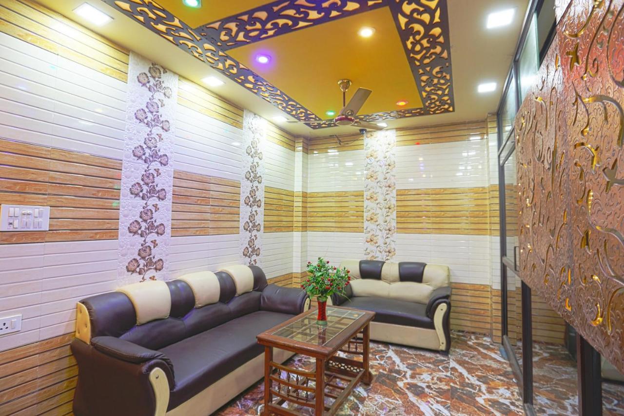 فندق سبوت أون 43436 مانات مراد آباد المظهر الخارجي الصورة